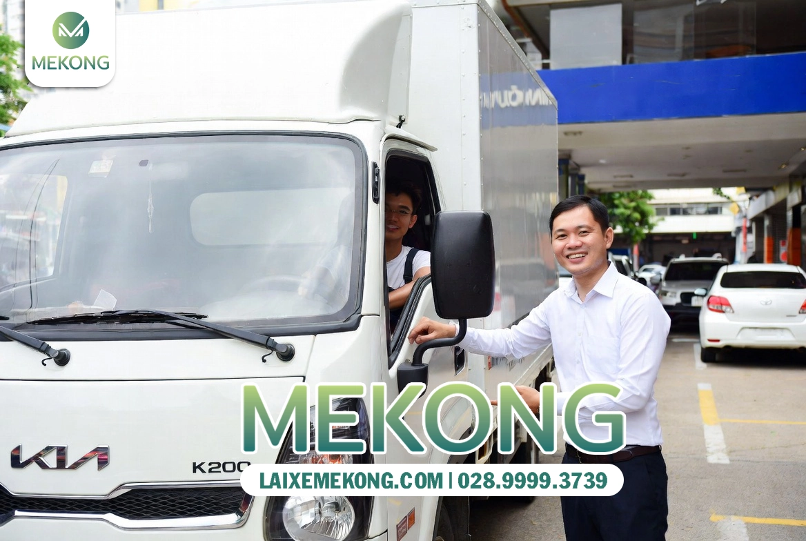 Hinh hoc xe ta 15i PNG